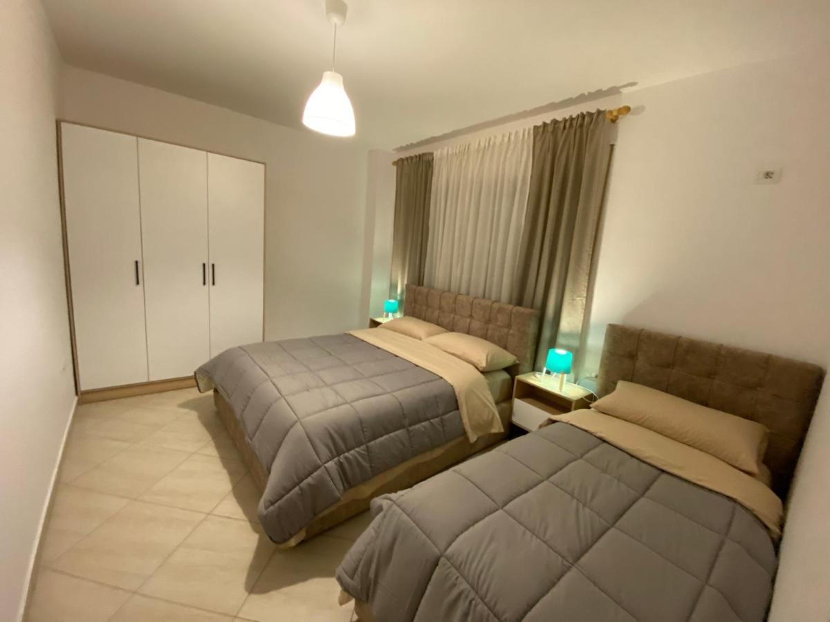 Apartamente Oslo Vlore Bagian luar foto
