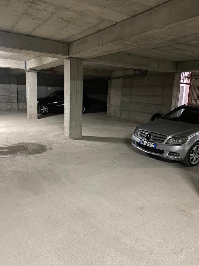 Apartamente Oslo Vlore Bagian luar foto