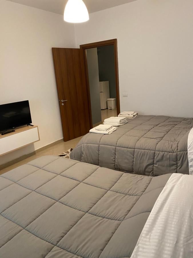 Apartamente Oslo Vlore Bagian luar foto